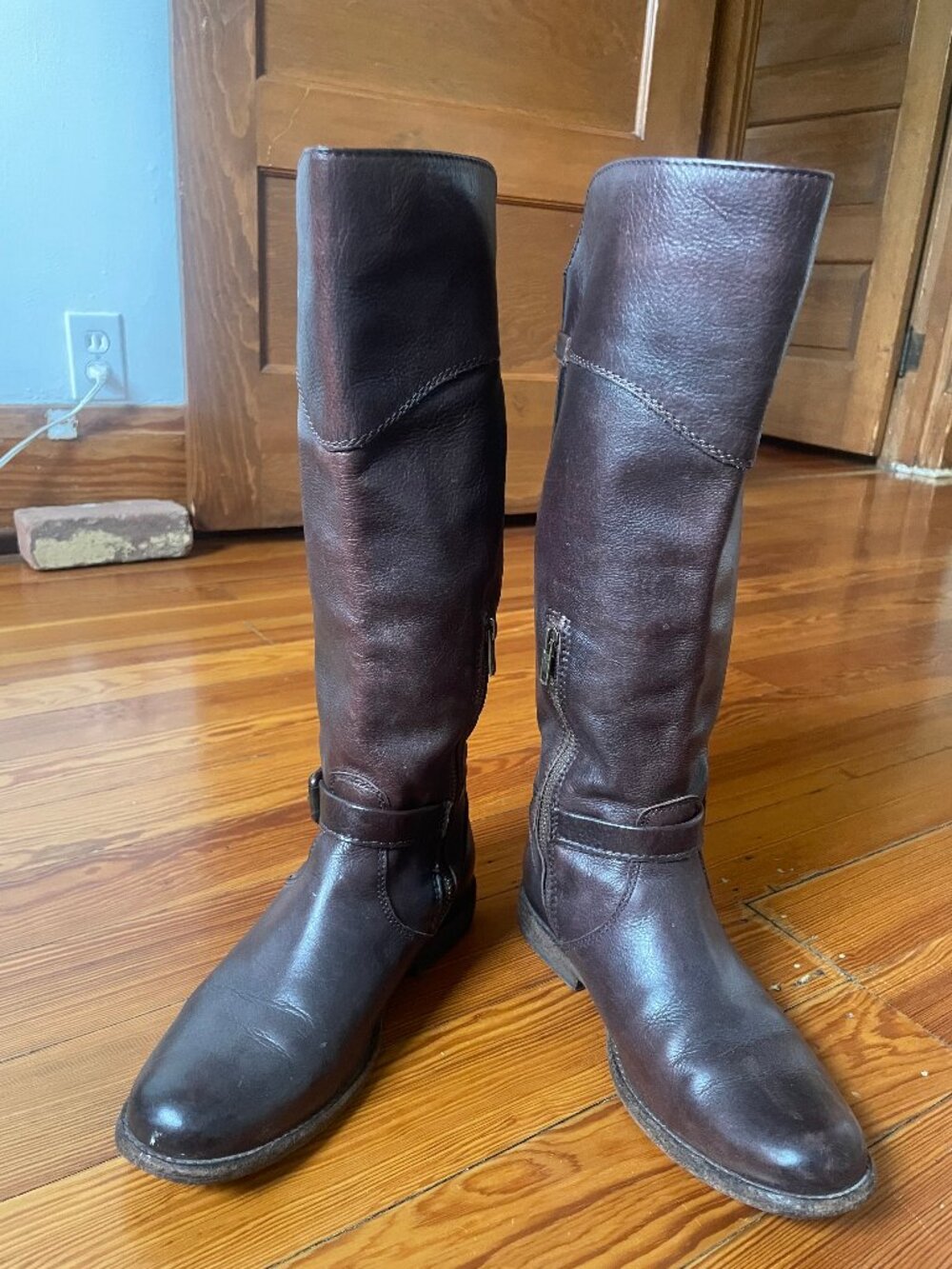 Frye Boots, Knee-High, Brown, Size 8, Equestrian-Style